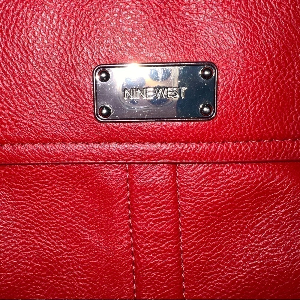 #141 ๐ฅ Nine West Red Shoulder Bag - Picture 2 of 7